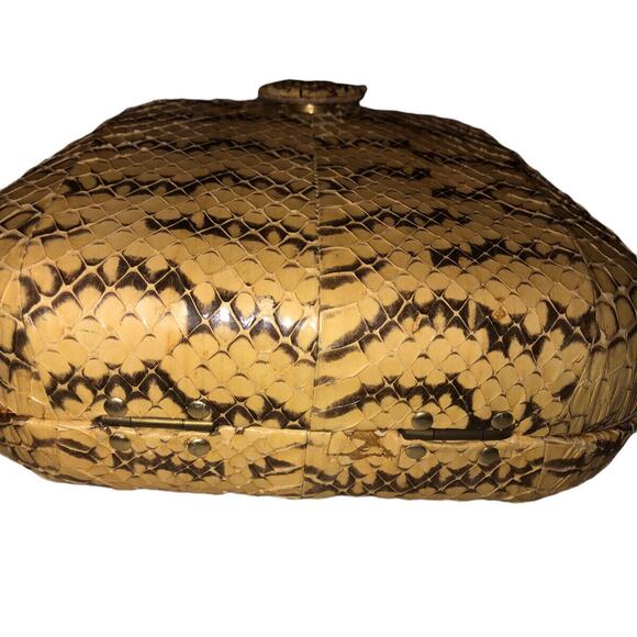 Vintage 70s Le-Ann Hard Shell Yellow Black Gold Evening Bag Italy - Picture 4 of 8